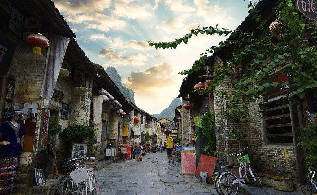 南京会战廖耀湘是中校，八年后他成为中将，专程拜谢南京一位老农